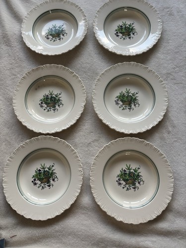Wedgwood etruria white - of,