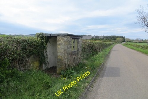 Photo 6x4 bus shelter - photo,