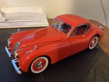 Signature 1/18 Scale Diecast