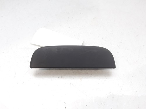 8282083e005pk rear outer door - rear,