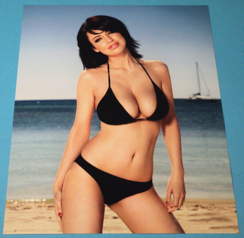 Sophie howard 8 x10 color - ,
