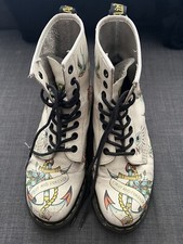 Dr Martens Louie Womens tattoo