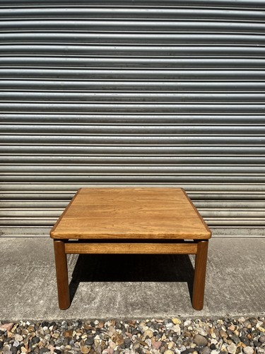 Trioh danish coffee - trioh, table
