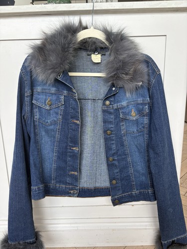 Jean jacket with real fur - real,