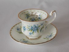 ROYAL ALBERT MINIATURE CUP &
