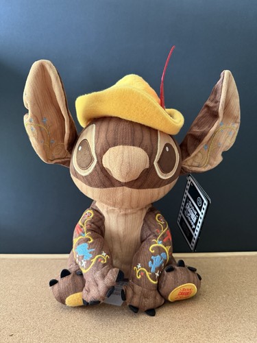 Disney store stitch crashes - store,