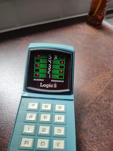 Vintage logic electronic - logic, 5