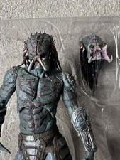 Neca The Predator - Armored Assassin Deluxe Action figure approx 28cm official