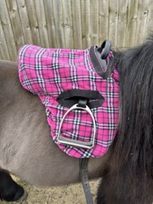 Shetland saddle cover , ride
