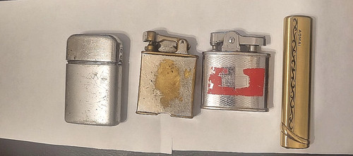 Job lot vintage lighters - lot,
