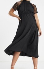 Liquorish Maternity a line