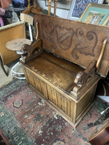 Beautiful antique oak - beautiful, monks