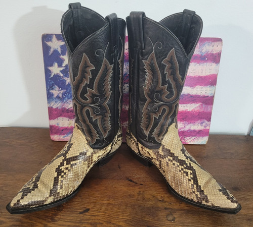 Vintage handcrafted panhandle - vintage,