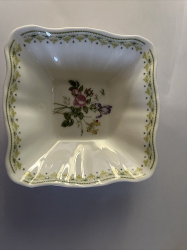 Floral vintage royal doulton