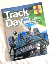 Track Day Manual: The complete
