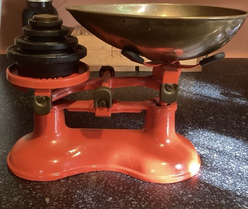 Victor england scales - england,