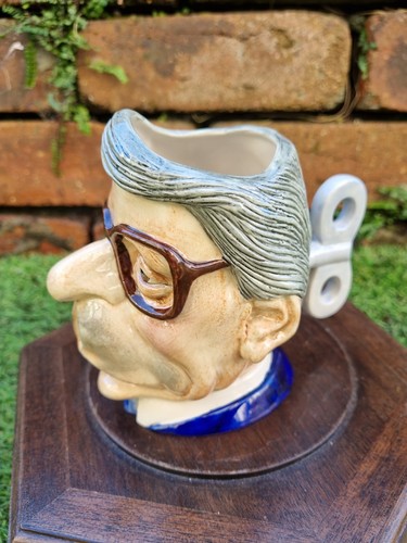Kevin francis spitting image - francis,