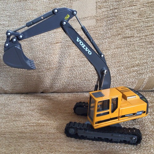 Volvo scoop ec280 crawler - volvo,