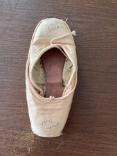 New York City Ballet, Worn And