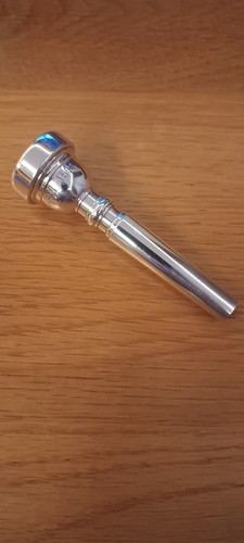 Yamaha 15c4 trumpet mouthpiece - trumpet,