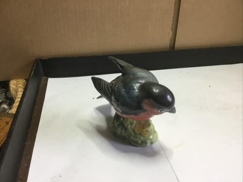 Beswick bullfinch 1042 - no,
