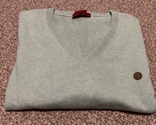 80s Casuals Jumper V Neck