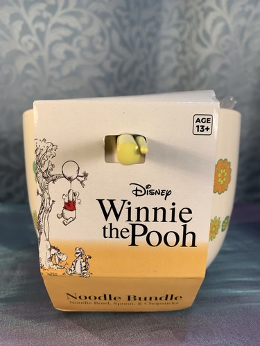 Disney winnie the pooh - pooh, noodle