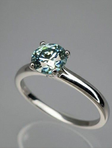 Moissanite diamond ring 90ct - moissanite,