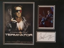 ARNOLD SCHWARZENEGGER - Signed