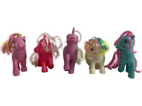 Little pony figurine - little,