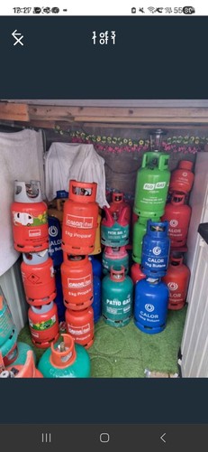 Calor gas bottles - gas, full