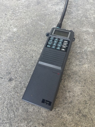 Icom a20 vhf air band - icom,