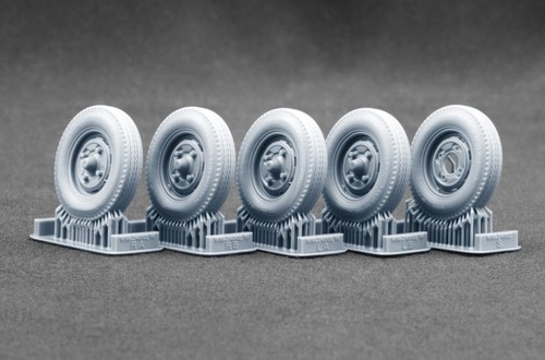 Scalex 24002w 24 - 1:24, trabi