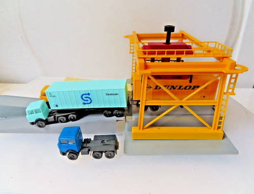 Lima road rail container base - container,