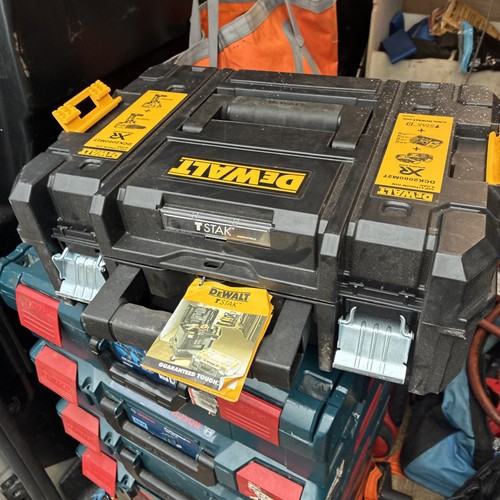 Dewalt tstak plastic - dewalt, tool