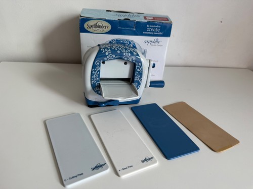 Spellbinders sapphire die - spellbinders,