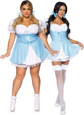 Sweetheart Maid Cosplay