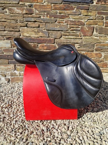 Albion adjusta jump saddle - albion,