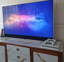 Withe PlayStation 4 Slim 500GB