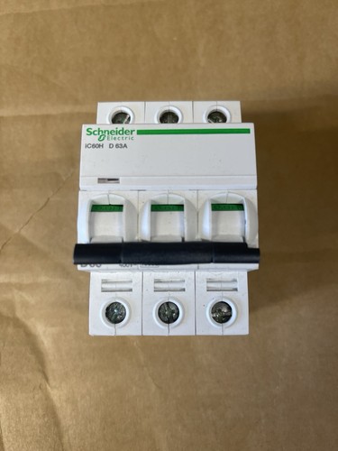 Schneider amp curve 10ka - schneider, 63