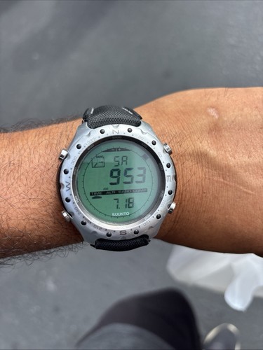 Suunto lander watch - suunto,