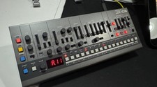 Roland JX-08 Desktop