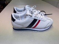 Lonsdale Russell 53 Trainers