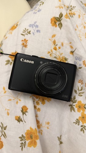Excellent canon powershot s95 - excellent,