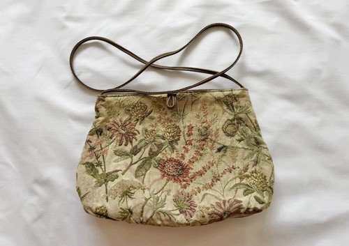 Vintage tapestry purse - 60’s,