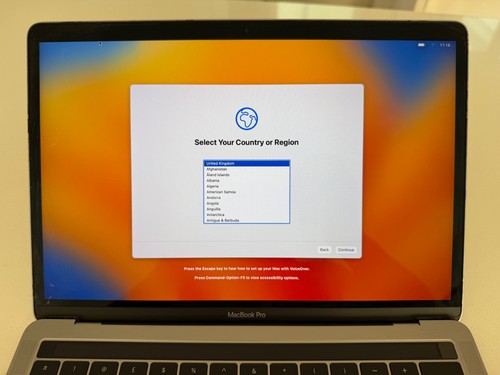 Apple macbook pro 2017 - pro, 13”
