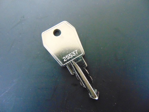 Original kamei replacement key - original,
