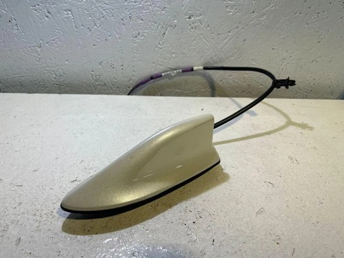 Toyota rav a4 antenna - 4, iv