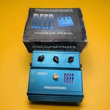 Rocktron Deep Blue Analogue Chorus Guitar Effects Pedal - Boxed