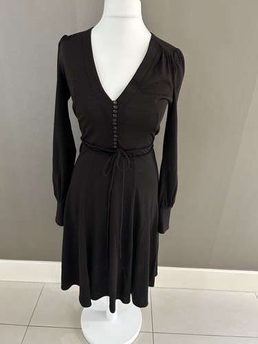 Farhi nicole black - by,